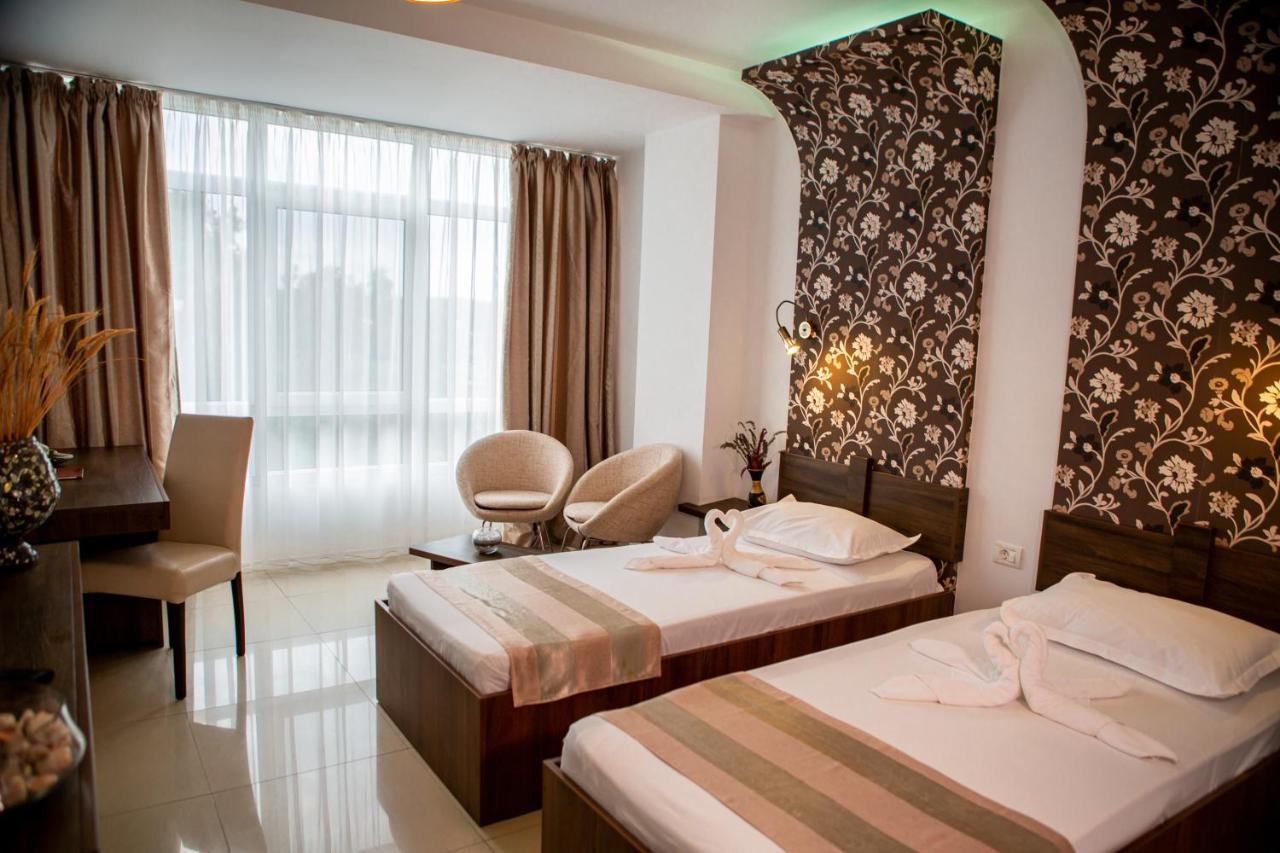 Hotel 2D Resort And Spa Neptun Buitenkant foto